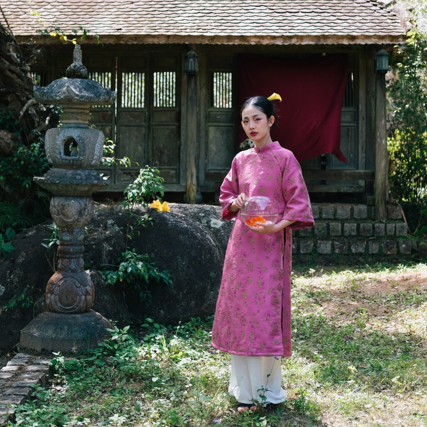 Vietnamese Ao Dai - Tu Dinh Huong Ao Dai set - Jacquard Flowers on silk in Pink [Modern cut] - front view in pink by Moc