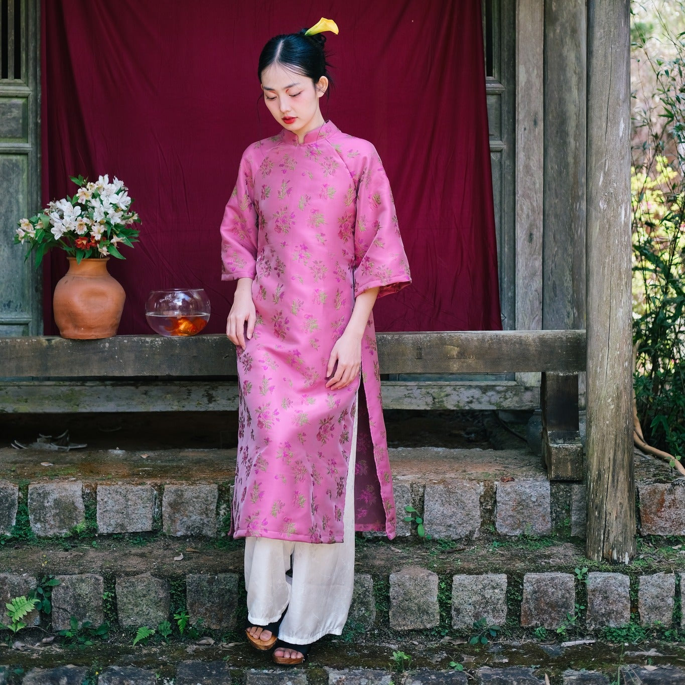 Vietnamese Ao Dai - Tu Dinh Huong Ao Dai set - Jacquard Flowers on silk in Pink [Modern cut] - front view in pink by Moc