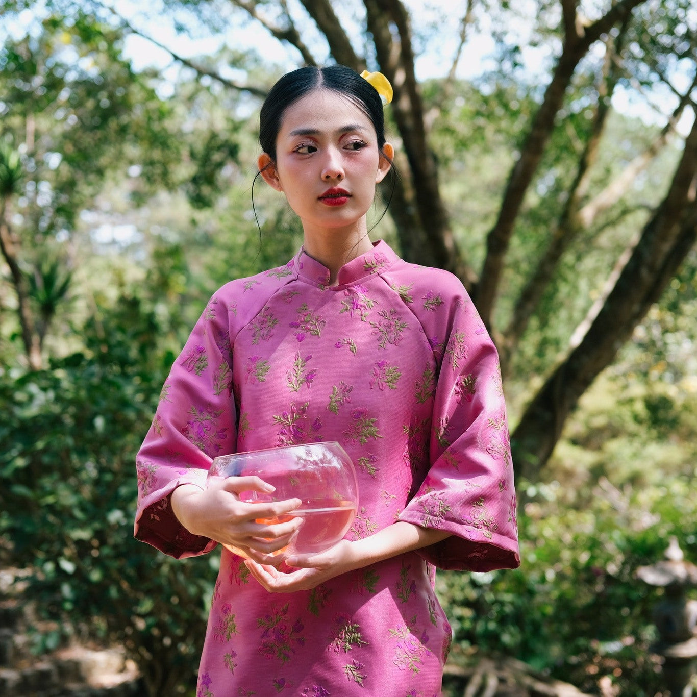 Vietnamese Ao Dai - Tu Dinh Huong Ao Dai set - Jacquard Flowers on silk in Pink [Modern cut] - front view in pink by Moc