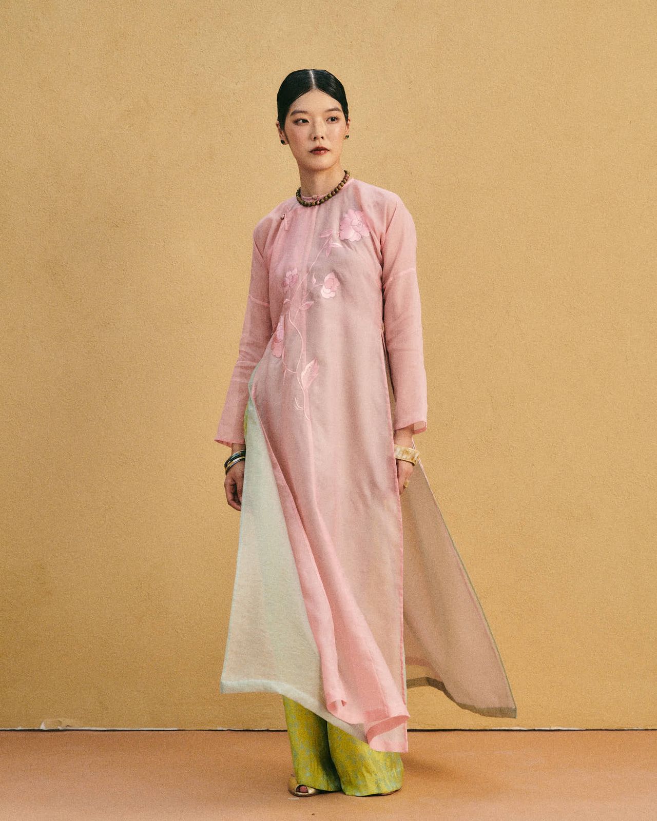 [Limited Edition] Blush Harmony Ao-dai Set - Luxury Dual-Layered Hand-Embroidered Organza and Silk Ensemble - front view