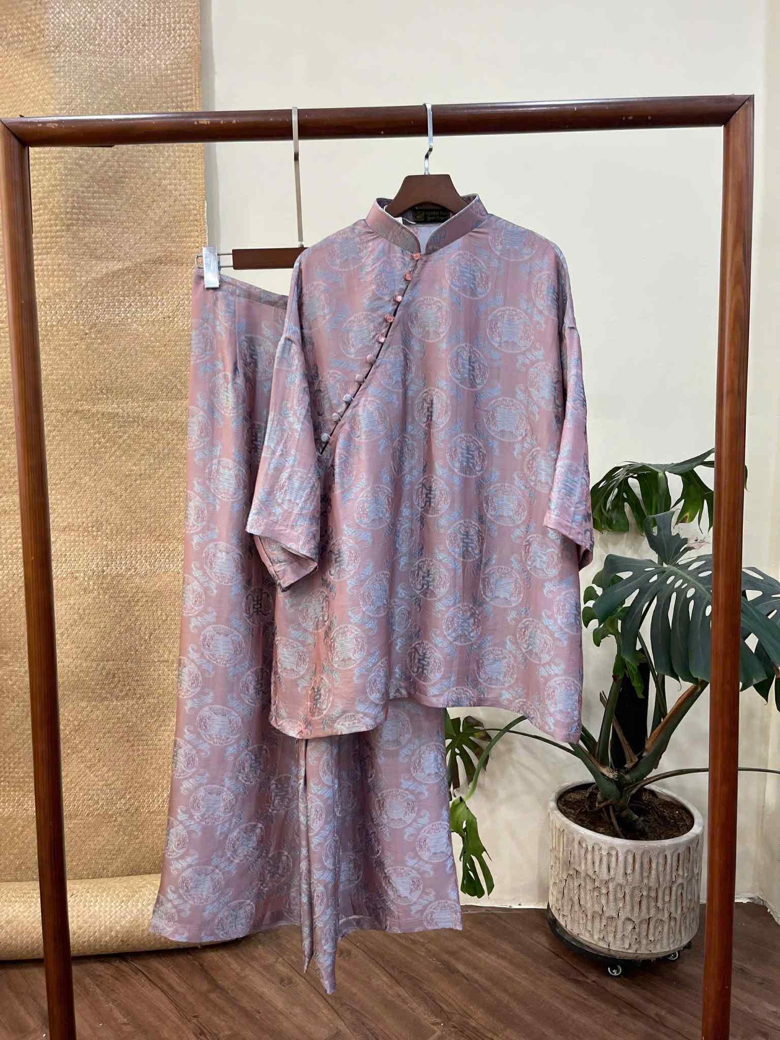 KY Ao-Ngan (Shorter version of Ao-dai) with Flare Sleeve - Wormsilk in Mauve Dust - front view by Huyen Thai Collection