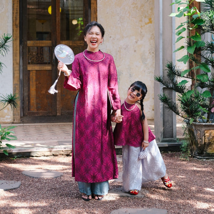 Vietnamese Ao Dai - Loc Tho Ao Dai set - Wormsilk in Dark Magenta - styled presentation in purple by Moc