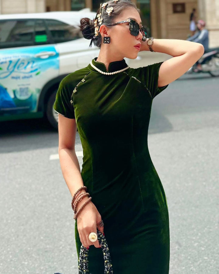 Orient-inspired fashion, Garden Dusk by Saang