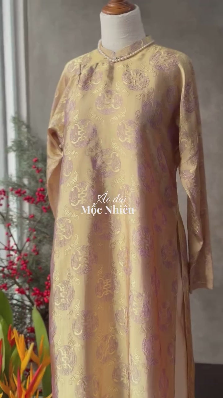 The Wormsilk Poetry Ao-dai Set - Premium Wormsilk with Purple pattern on Gold - front and side view video by Moc Nhieu