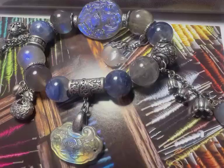 "Hắc Nguyệt Quang” – Designer's Black Moonstone Marble Bracelet